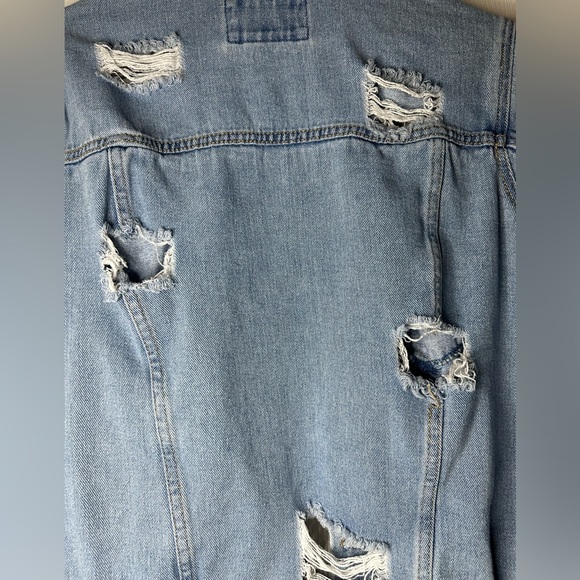Women’s Jean Jacket / Forever21 - Picture 2 of 10
